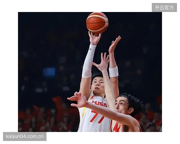 中国男篮将在主场迎战宿敌日本队，郭士强指导将重点演练新锋线的攻防组合